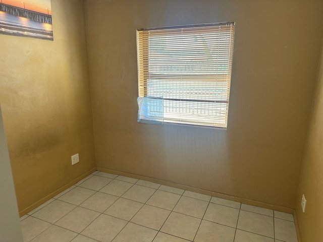 2 Bedroom Property for Sale in Maitland Western Cape